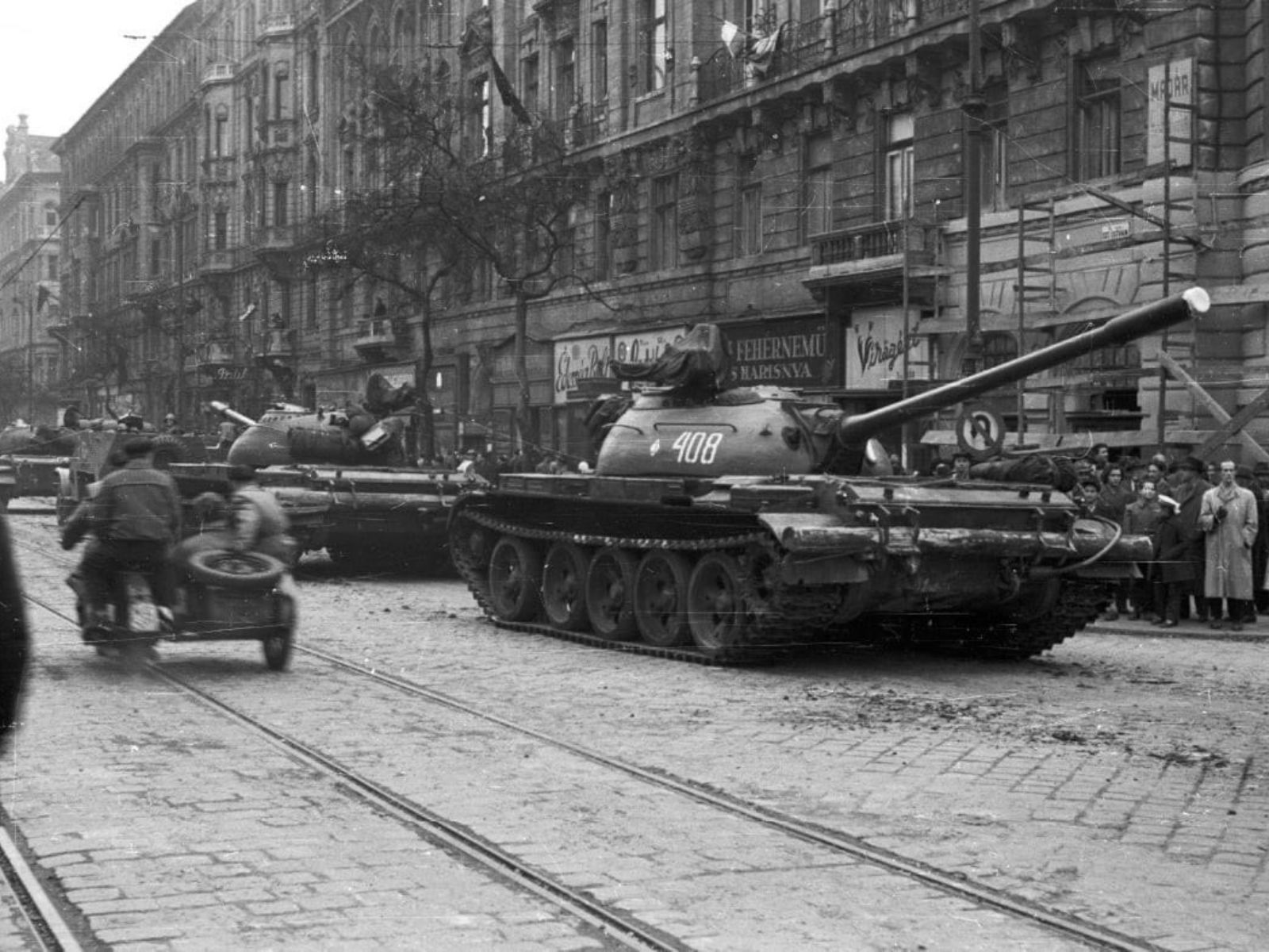 Orosz tank 1957 november 4-én