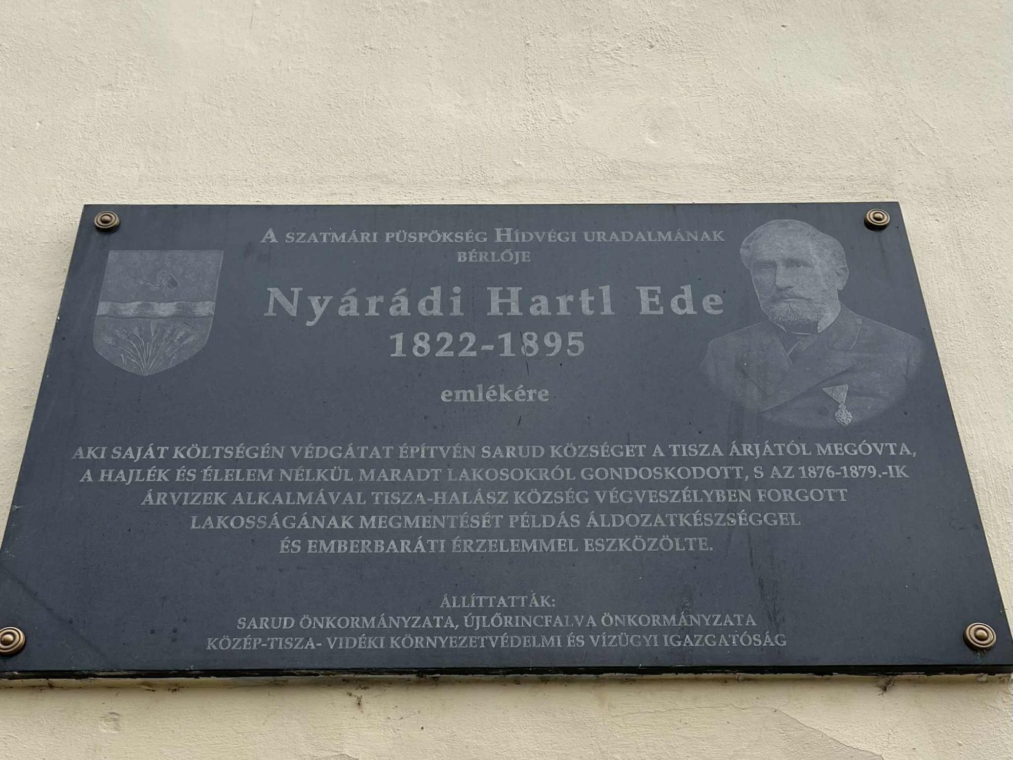 Hartl Ede emléktábla